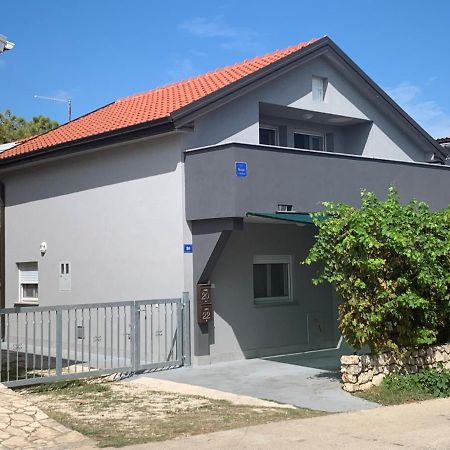 Apartman Boja วีร์ ภายนอก รูปภาพ